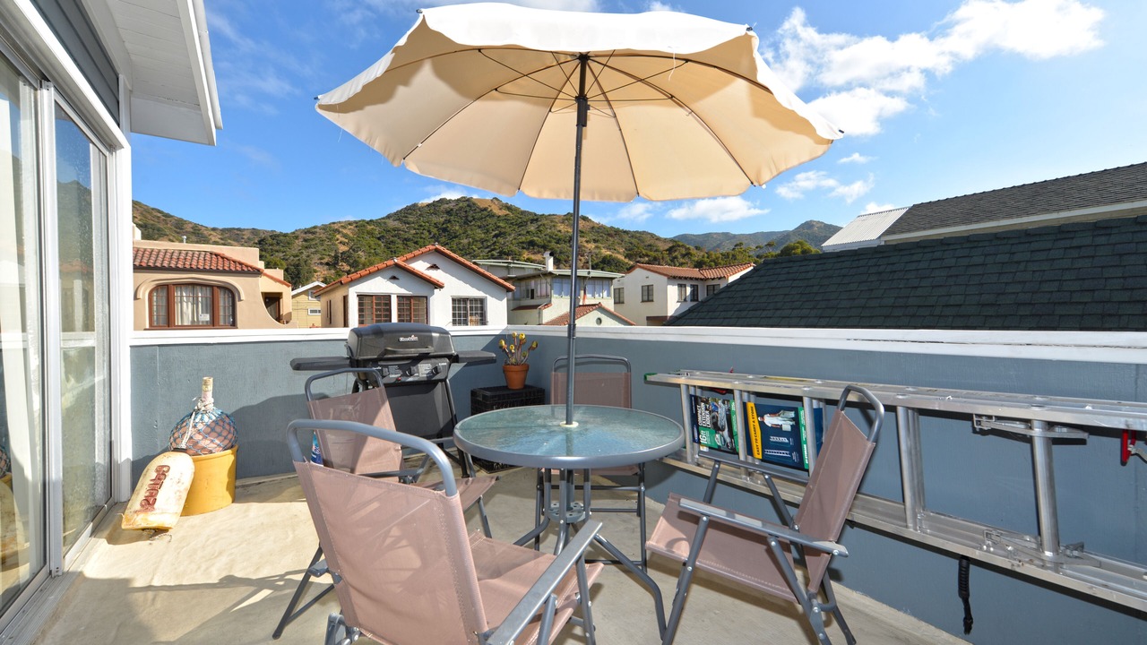 Photo of Patio Balcony in Avalon