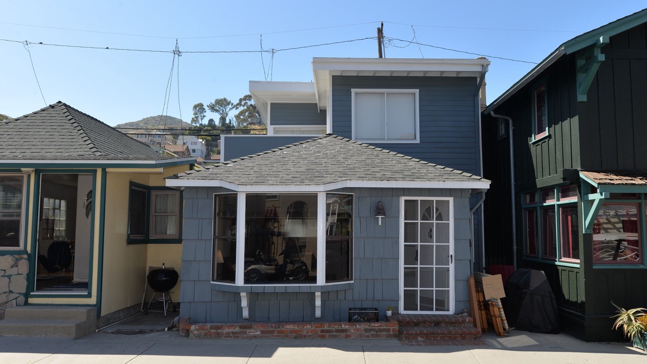 Photo of Others in Avalon