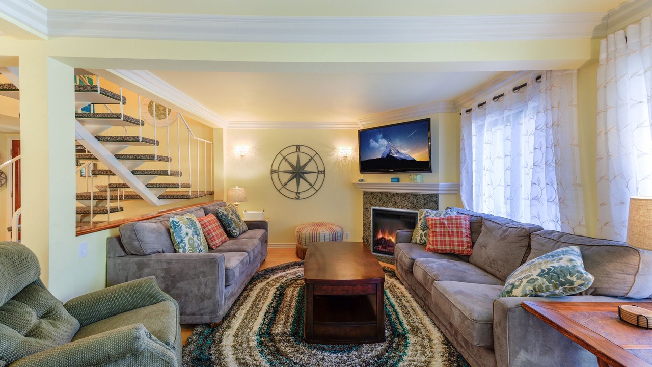 Photo of Livingroom in Avalon