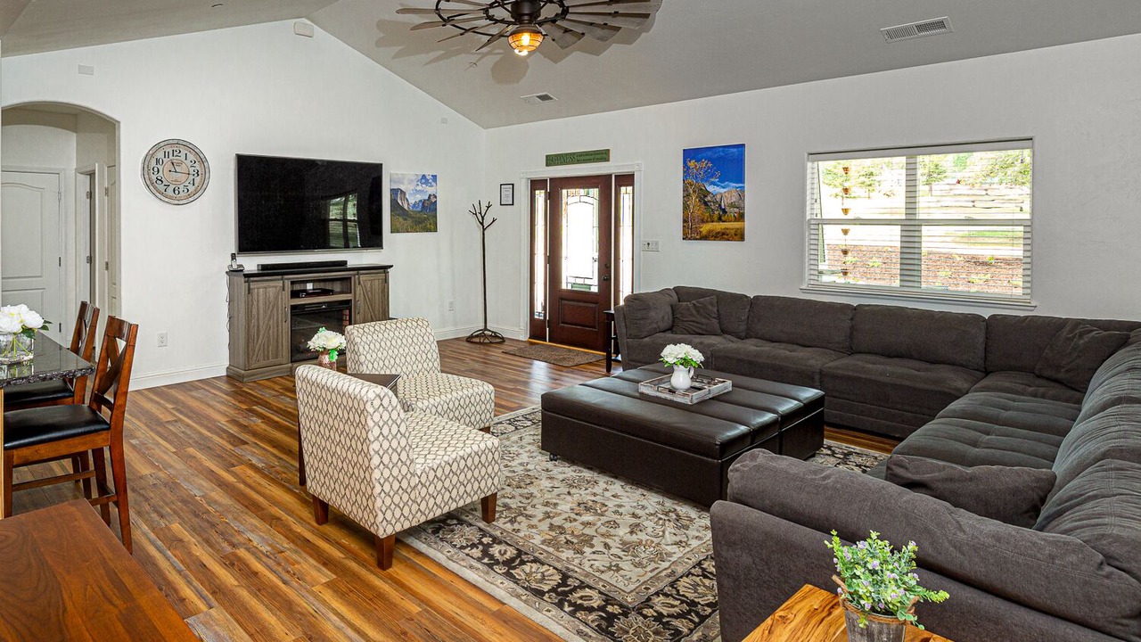 Photo of Livingroom in Mariposa
