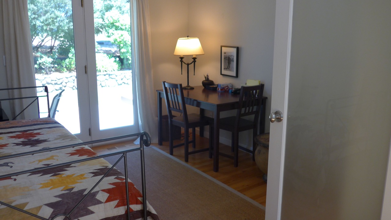 Photo of Bedroom in Sebastopol