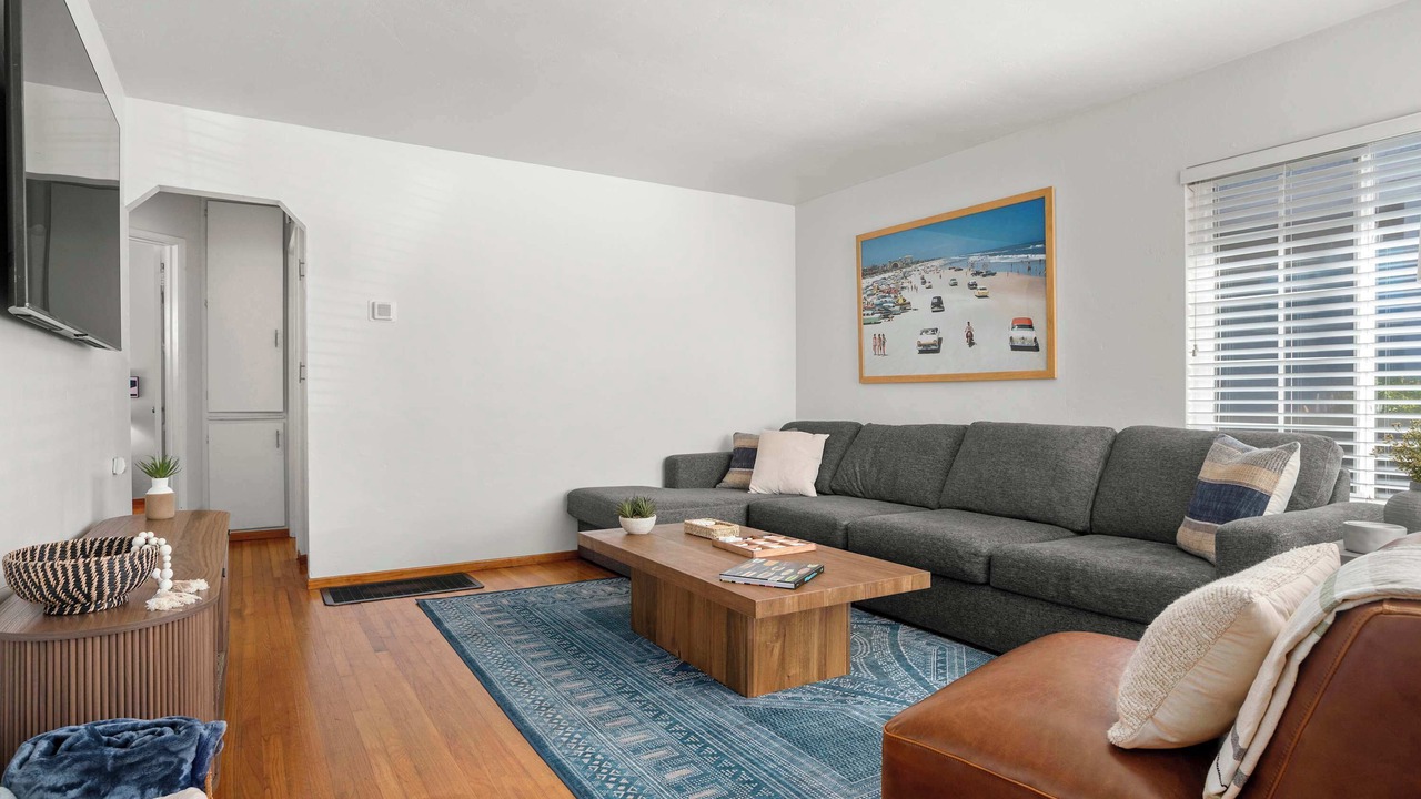 Photo of Livingroom in Ocean Beach