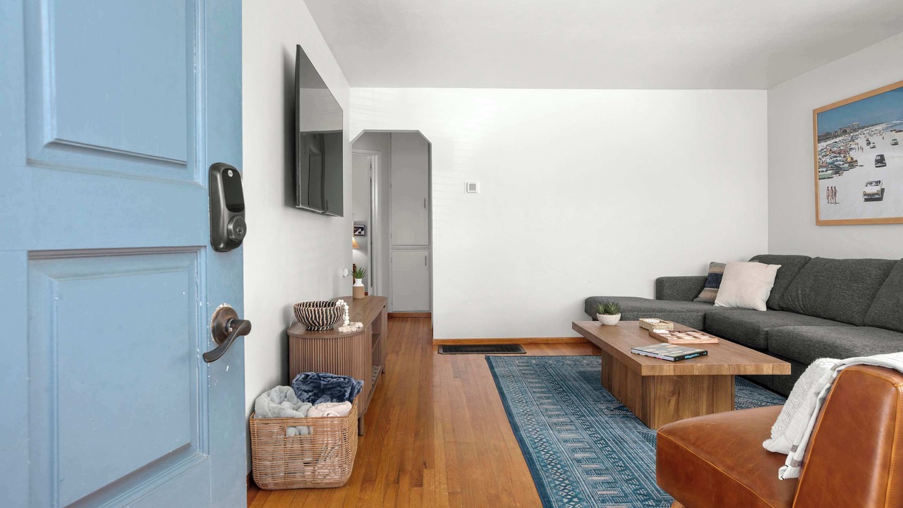 Photo of Livingroom in Ocean Beach