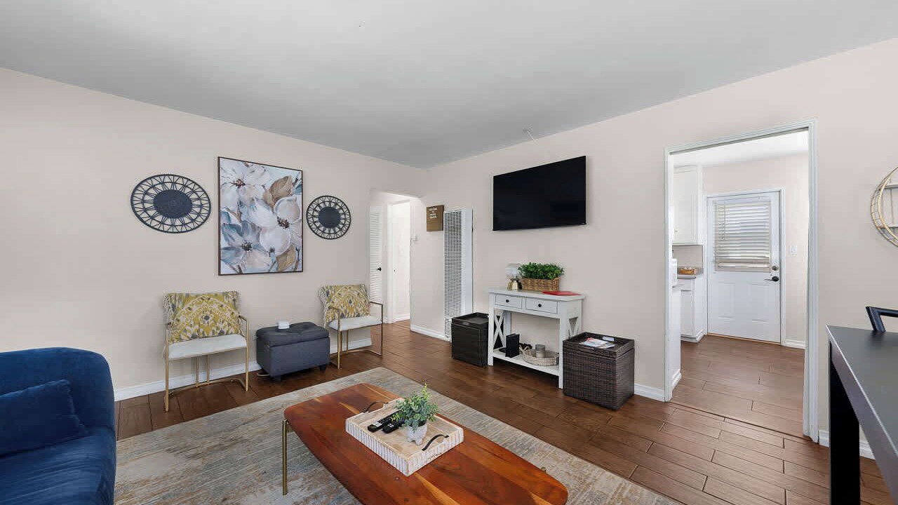 Photo of Livingroom in Crown Point