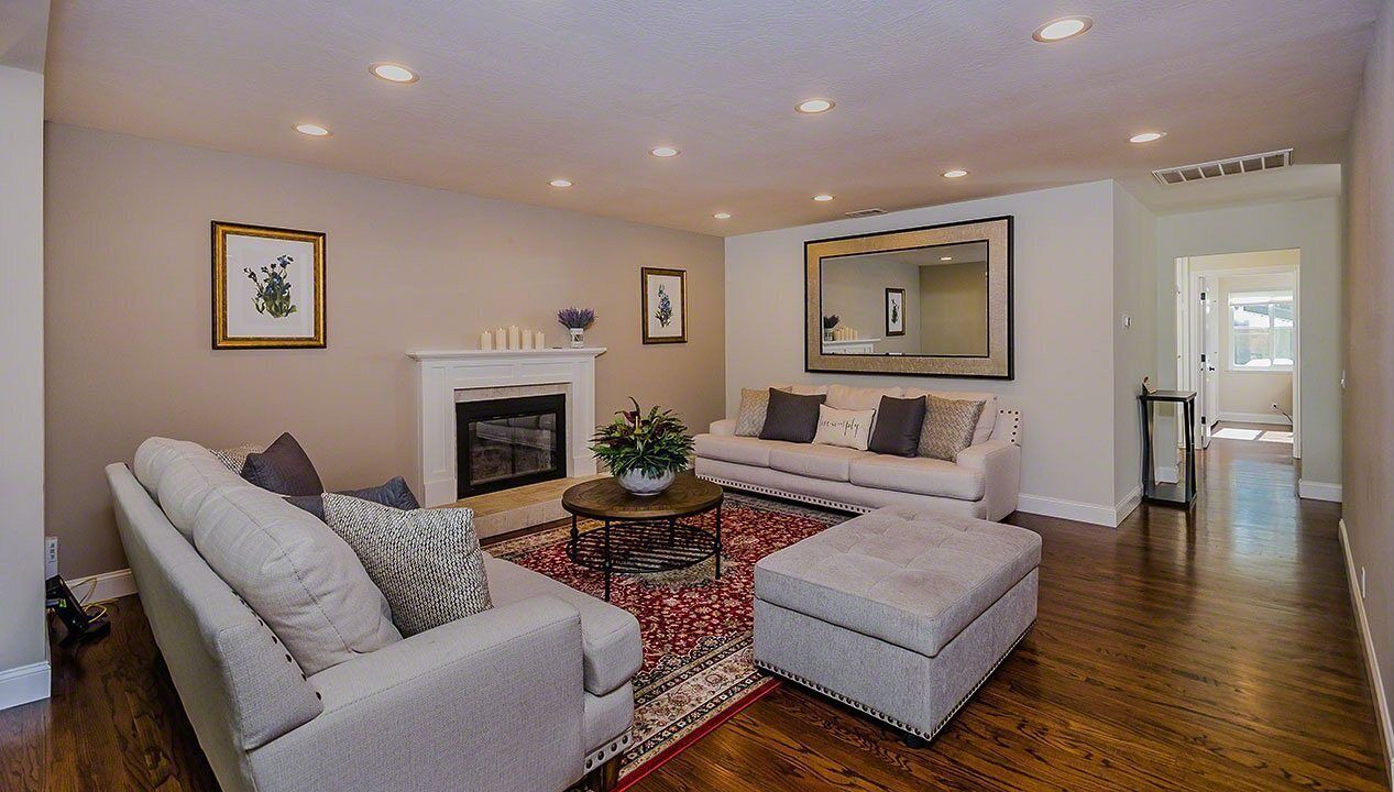 Photo of Livingroom in San Bruno