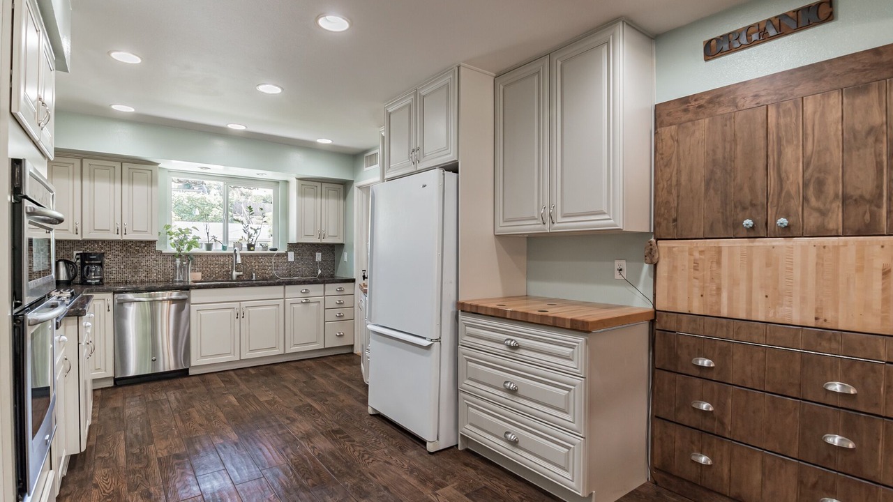Photo of Kitchen in Thousand Oaks