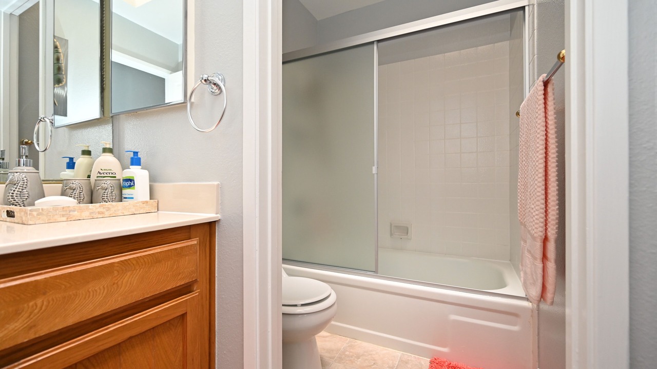 Photo of Bathroom in Vallejo