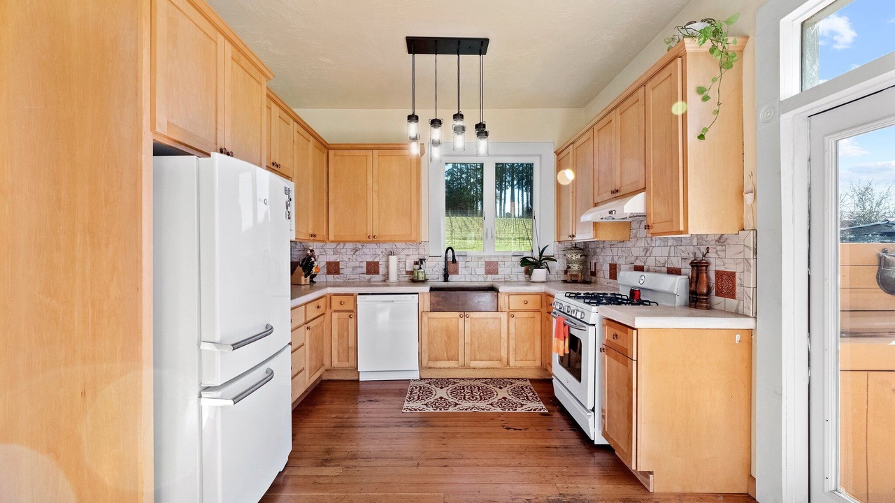 Photo of Kitchen in Freestone