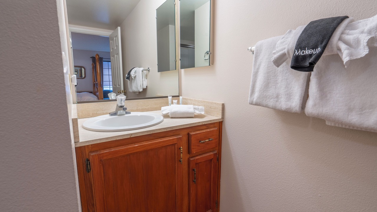 Photo of Bathroom in June Lake