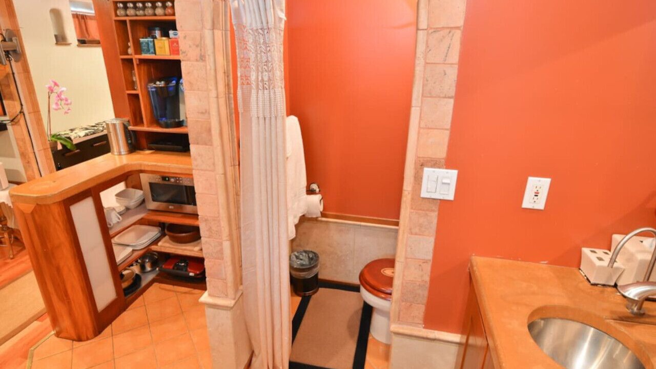 Photo of Bathroom in Albany