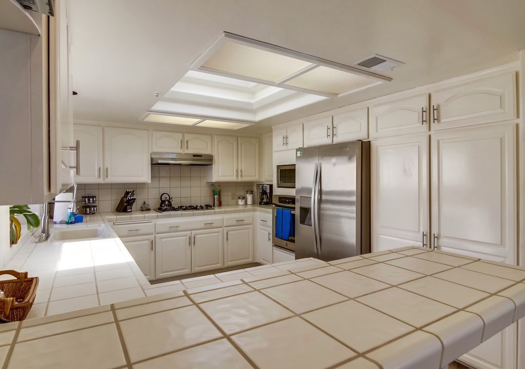 Photo of Kitchen in Central Mission Beach