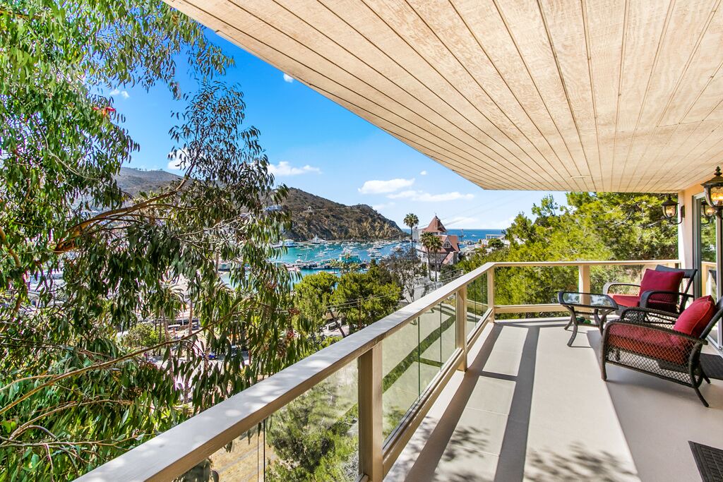 Photo of Patio Balcony in Avalon