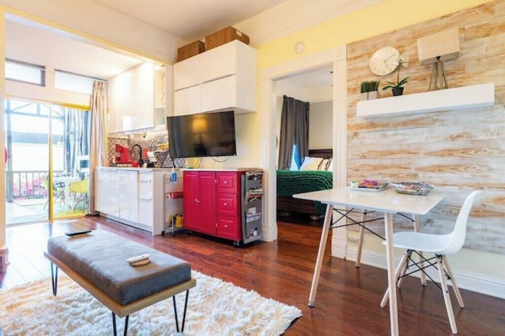 Photo of Livingroom in Inner Mission