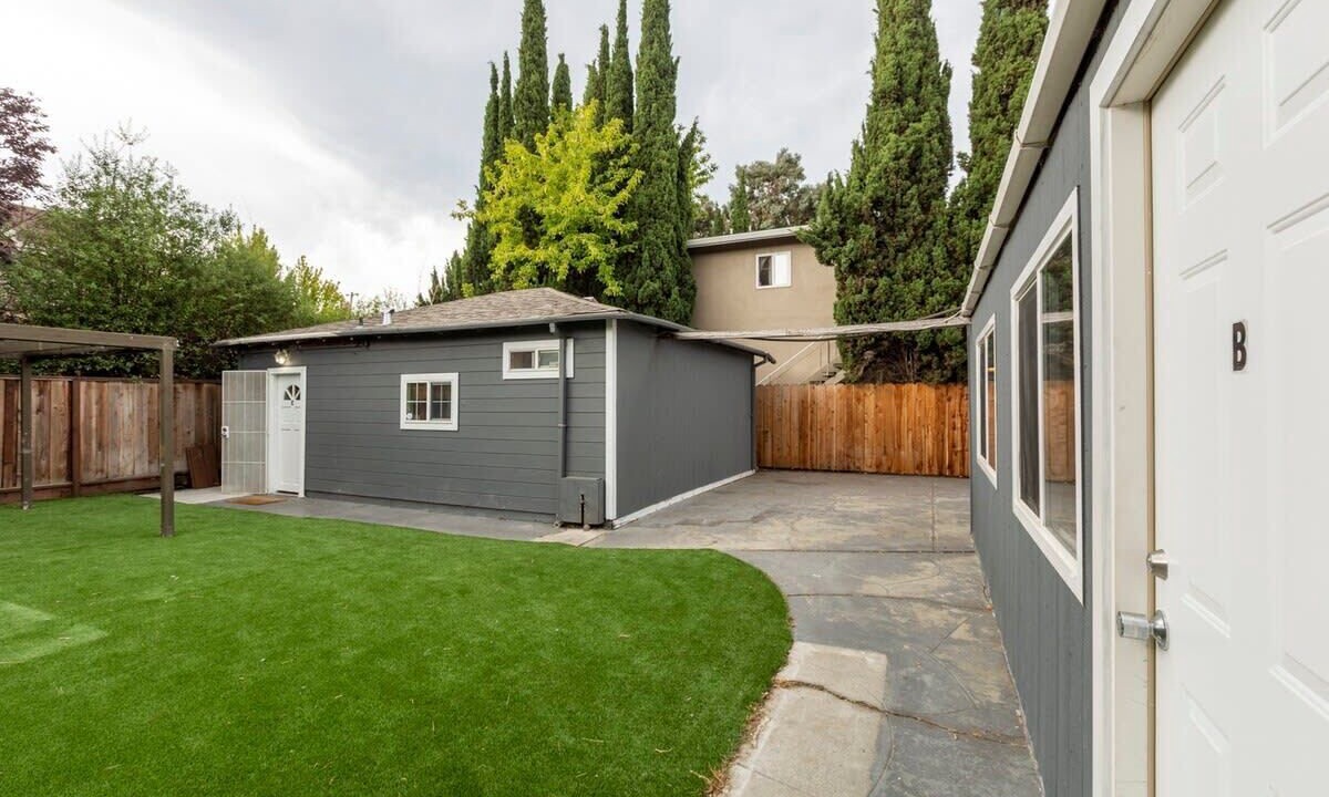 Photo of Outdoor in Redwood City