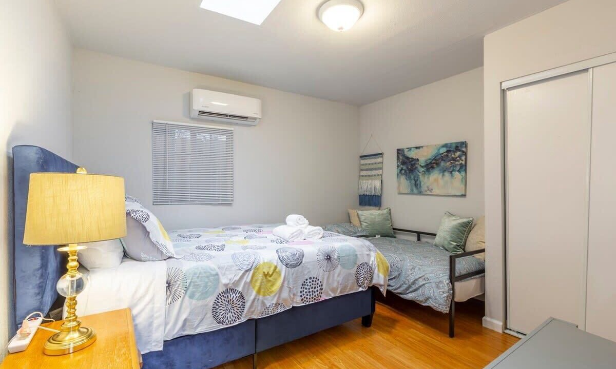 Photo of Bedroom in Redwood City