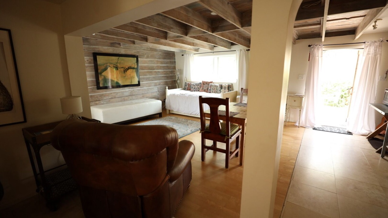 Photo of Livingroom in Malibu