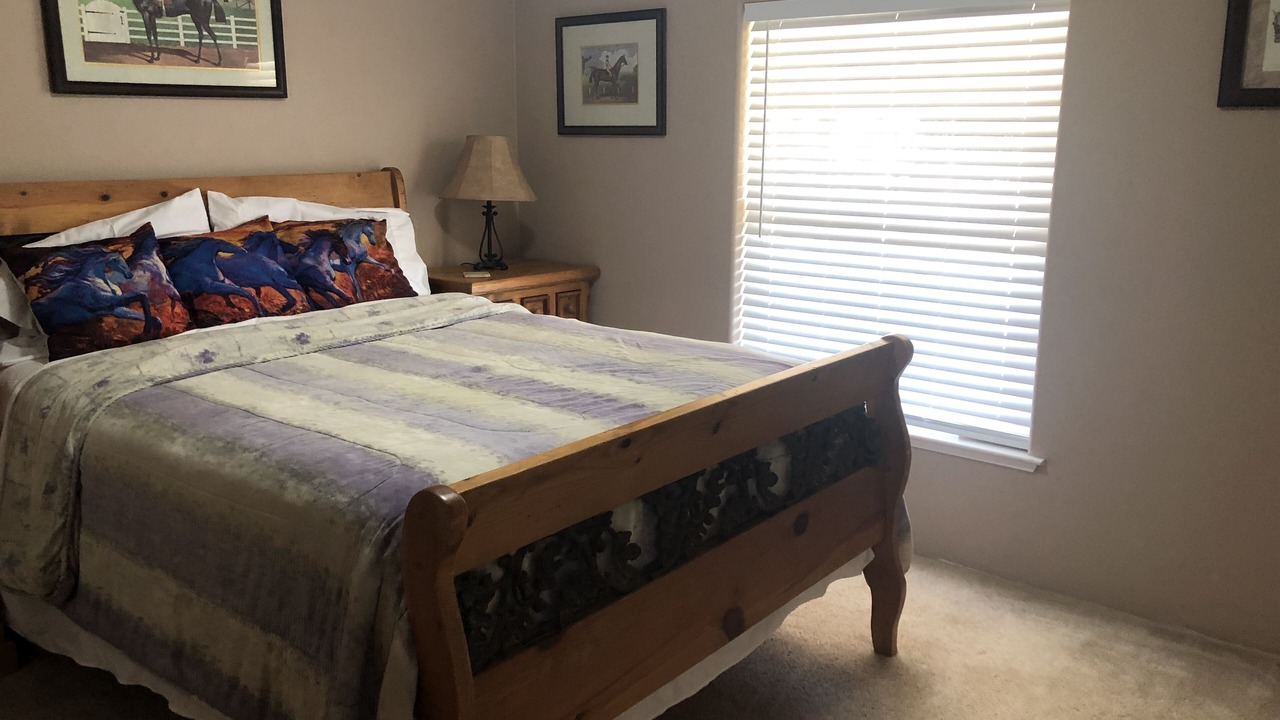 Photo of Bedroom in Red Bluff