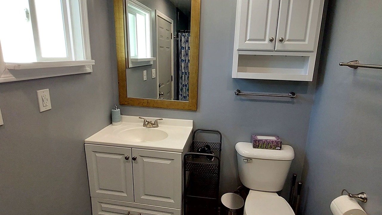 Photo of Bathroom in Mid City