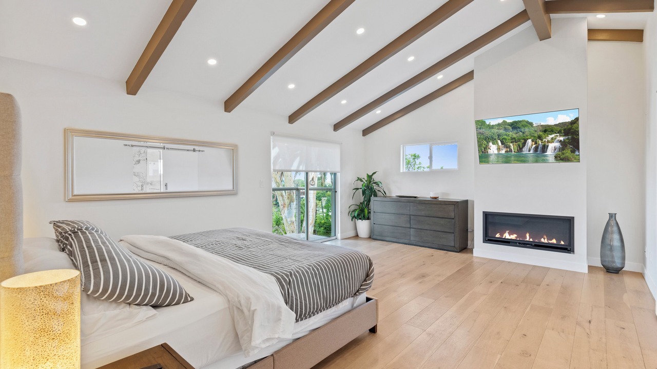 Photo of Bedroom in Silver Lake