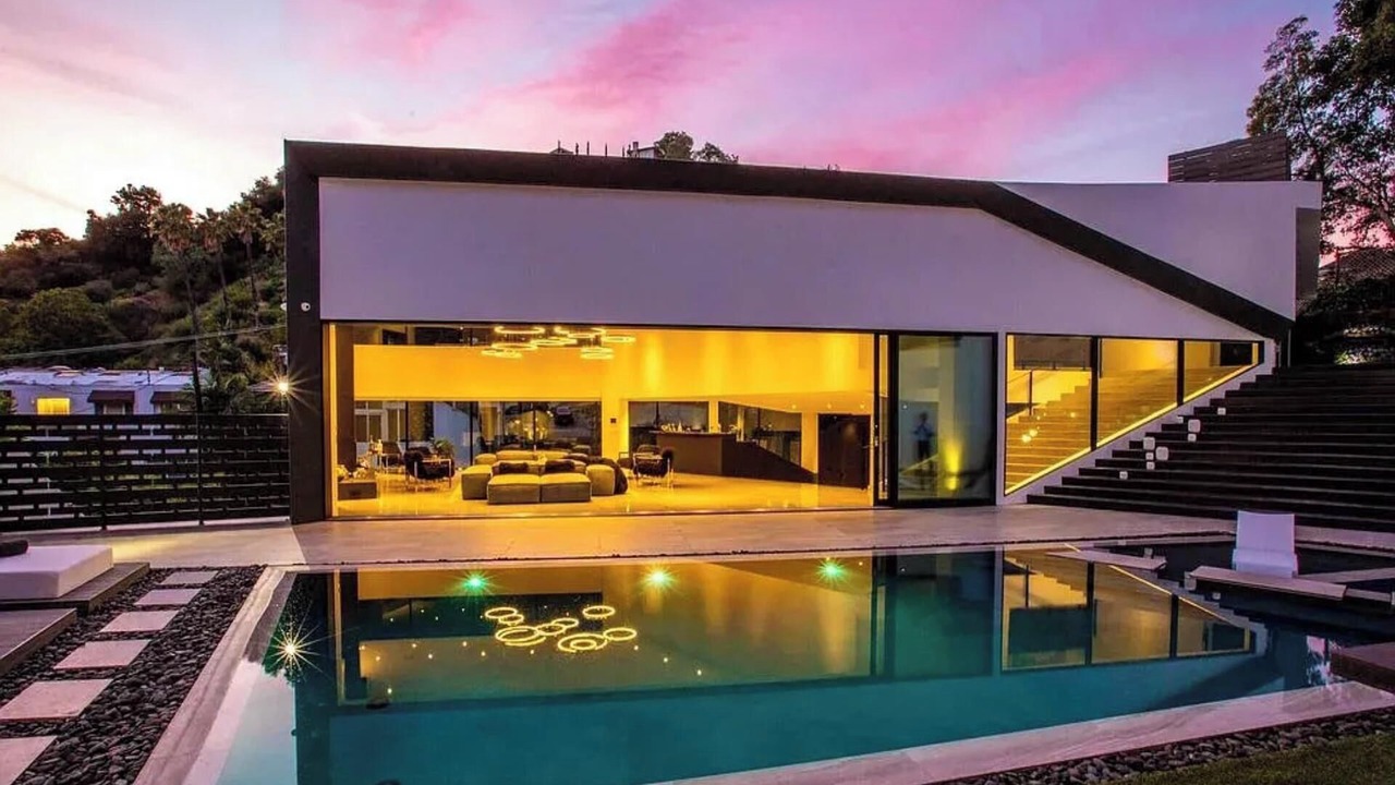 Photo of Outdoor in Beverly Hills