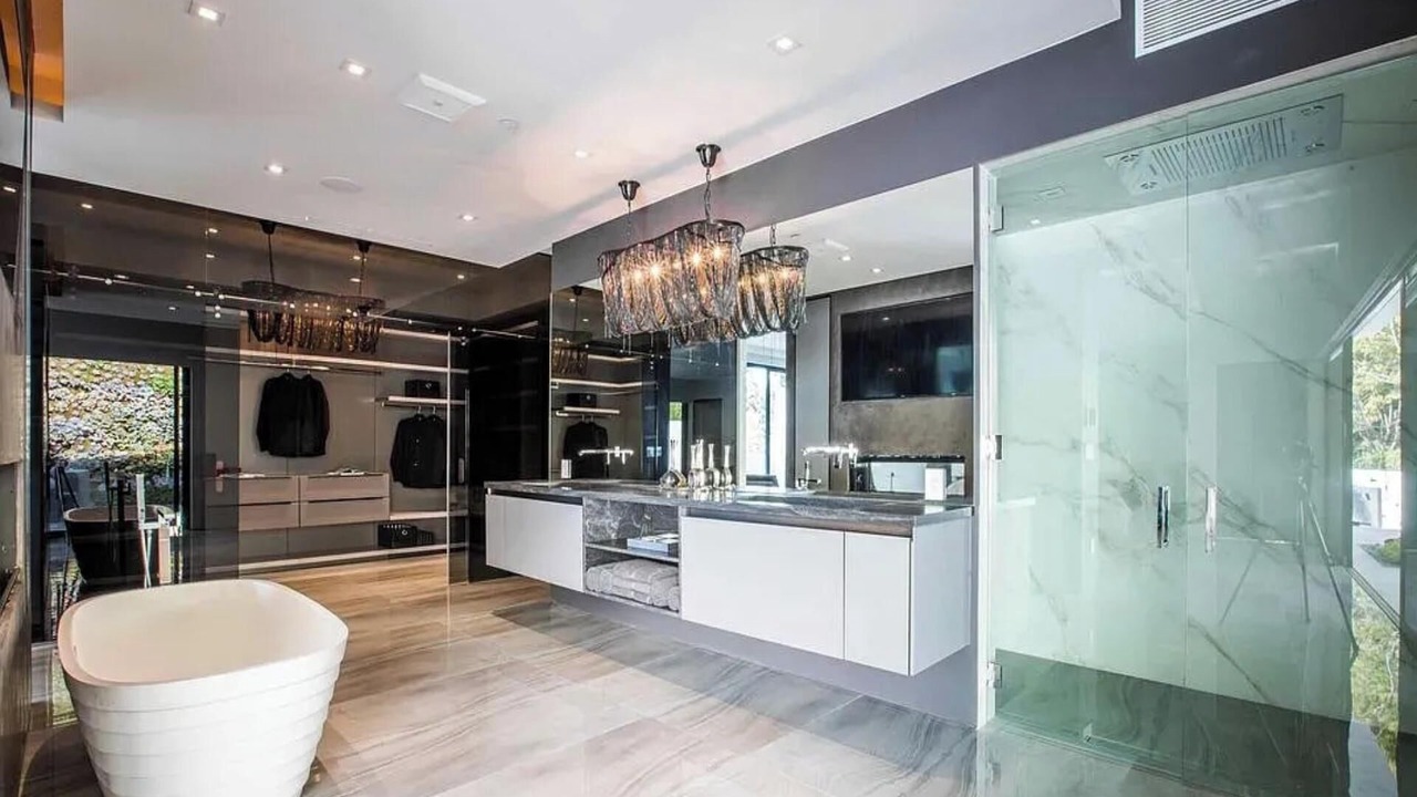 Photo of Bathroom in Beverly Hills