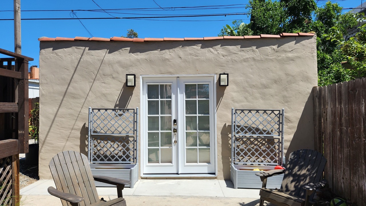 Photo of Patio Balcony in Pico - Robertson
