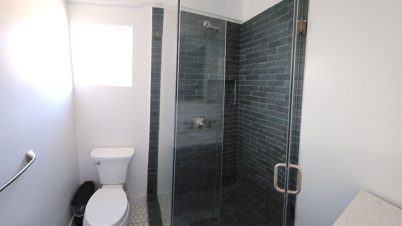 Photo of Bathroom in Pico - Robertson