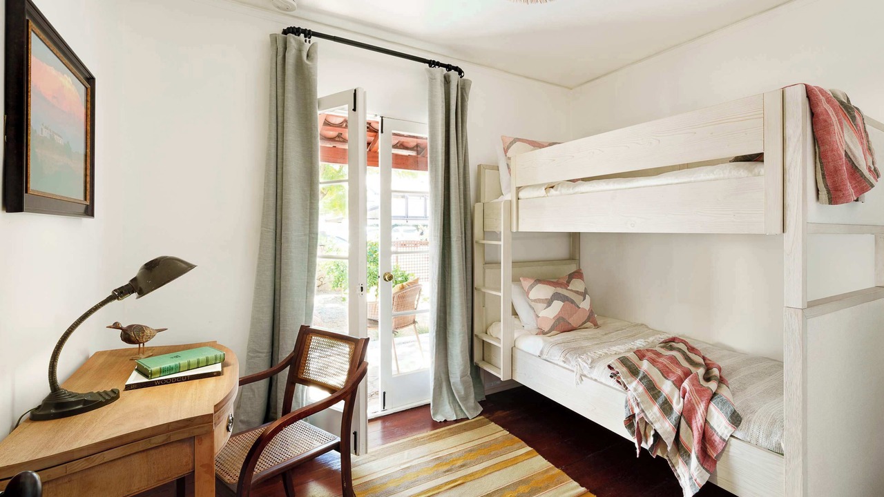 Photo of Bedroom in Historic Tennis Club