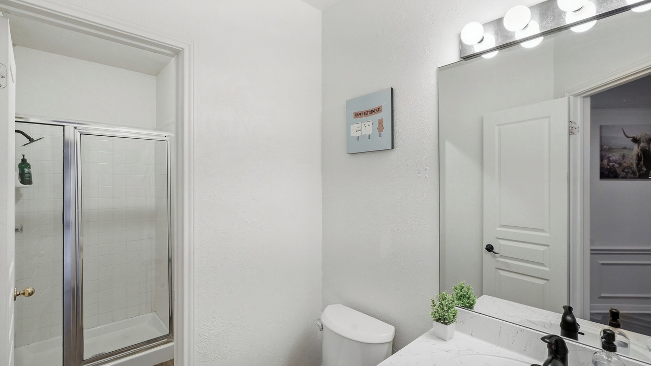 Photo of Bathroom in Country View