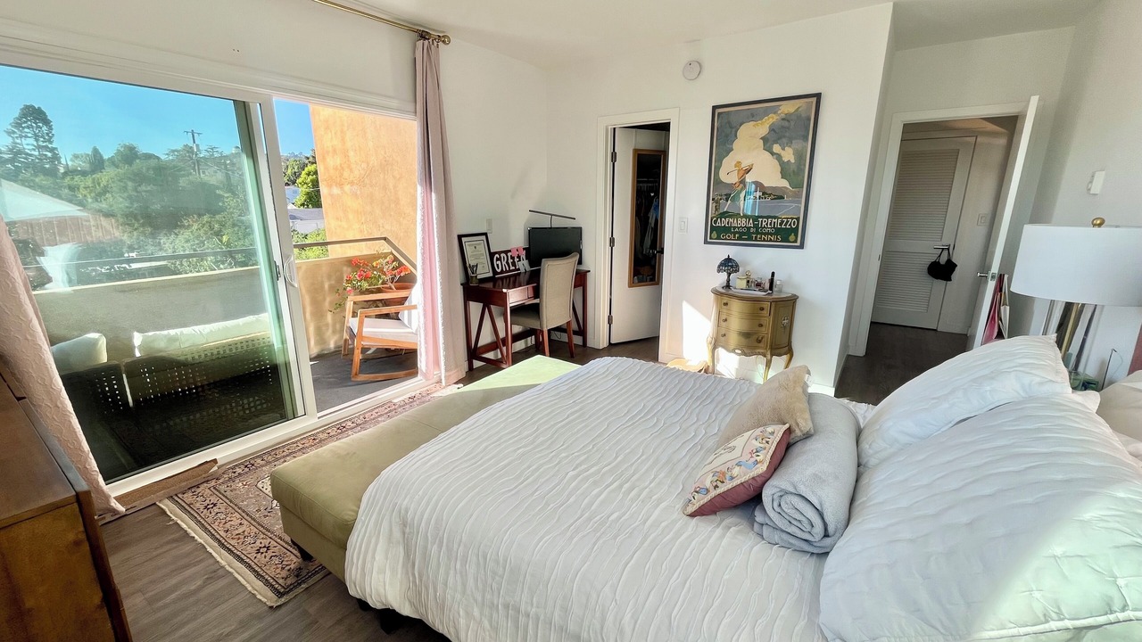 Photo of Bedroom in Los Feliz