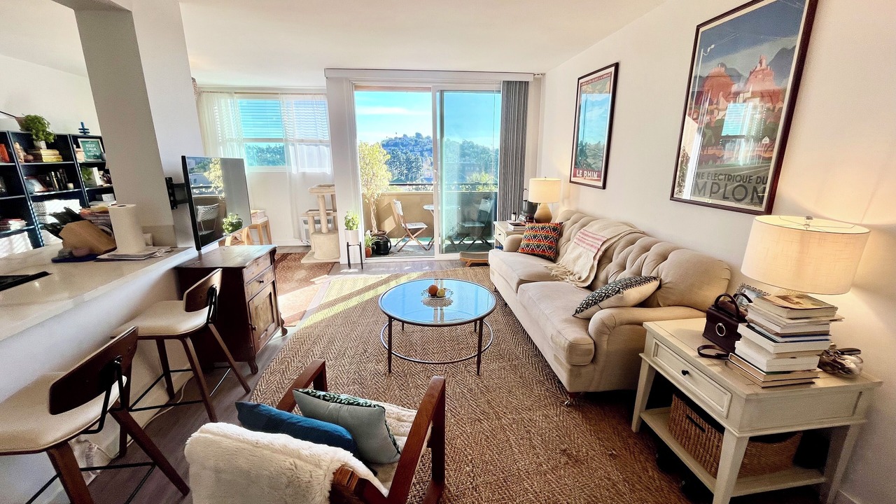 Photo of Livingroom in Los Feliz