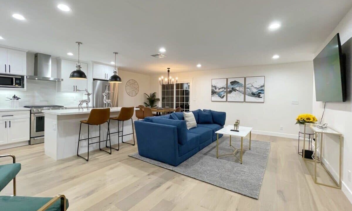 Photo of Livingroom in Sunnyvale