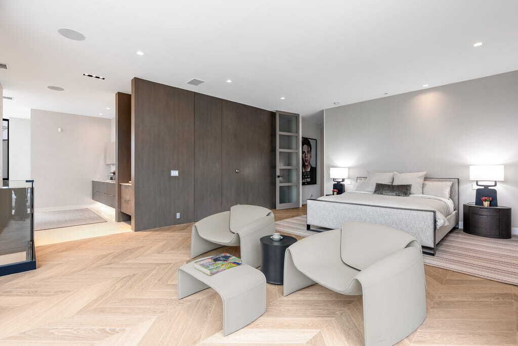 Photo of Bedroom in Beverly Grove