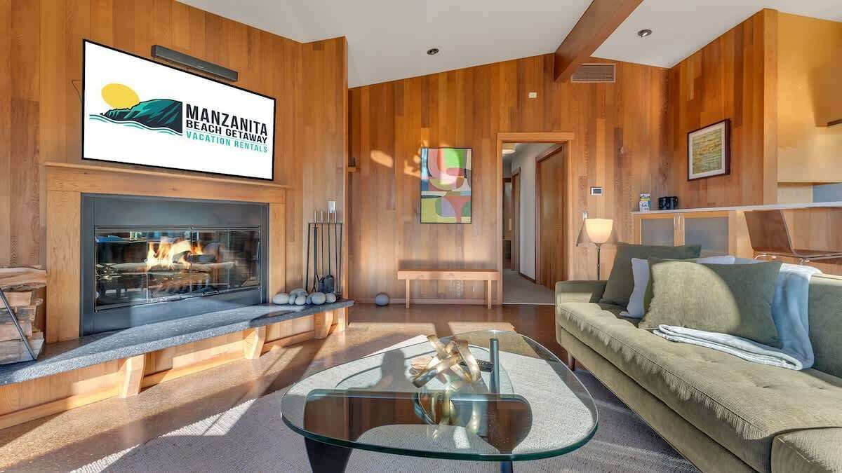 Photo of Livingroom in Neahkahnie Beach