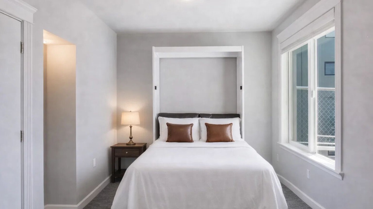 Photo of Bedroom in Nob Hill