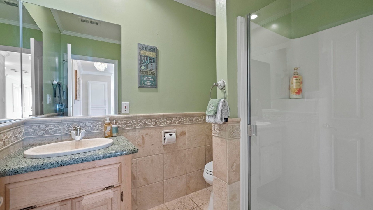 Photo of Bathroom in Groveland