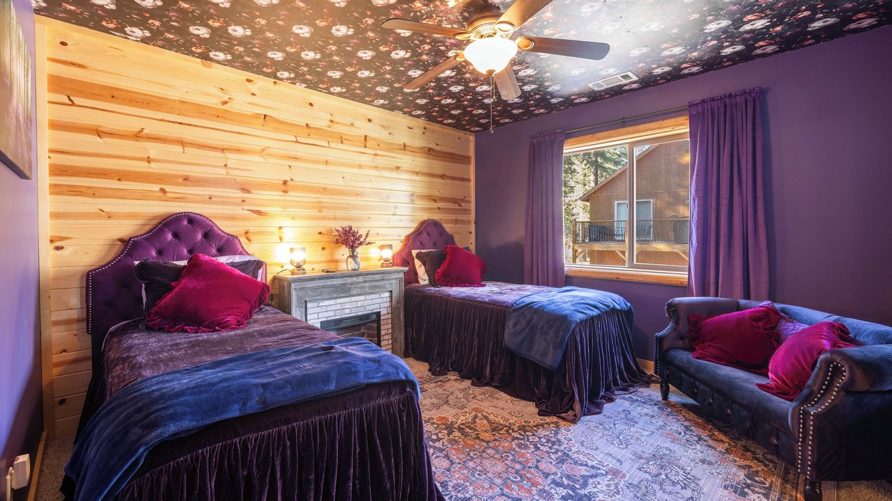 Photo of Bedroom in Upper Moonridge