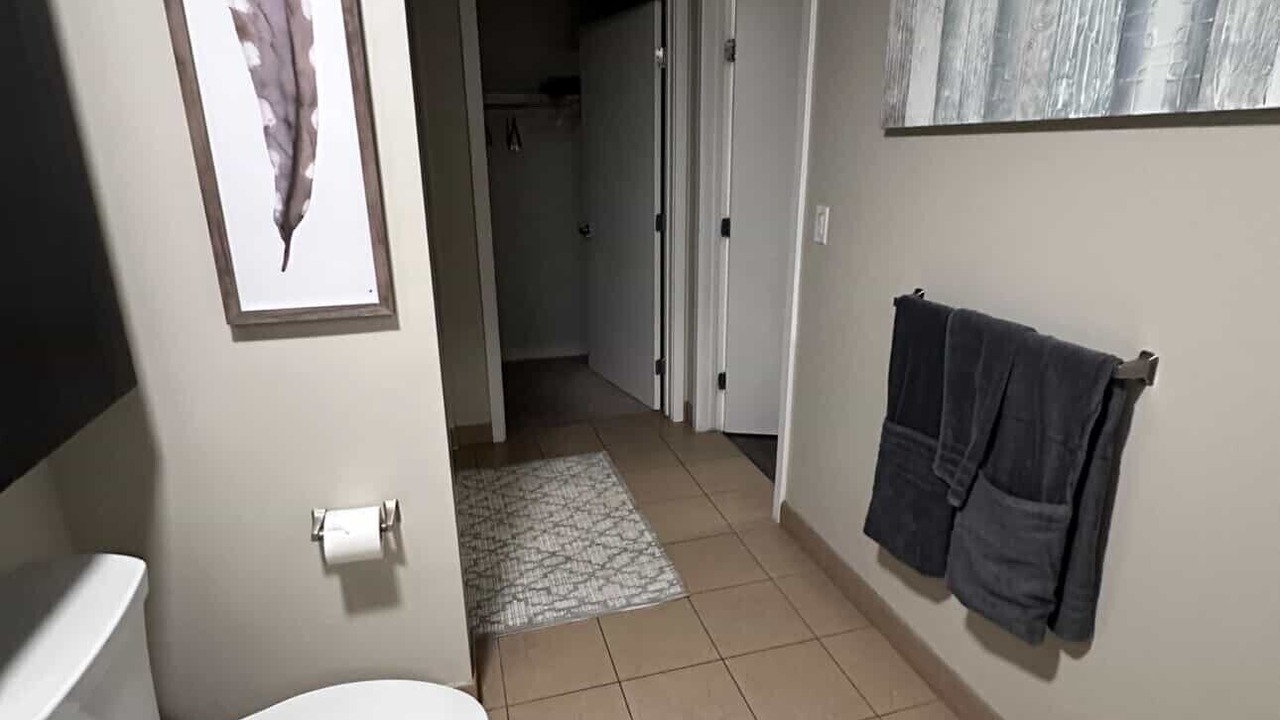 Photo of Bathroom in Downtown Los Angeles