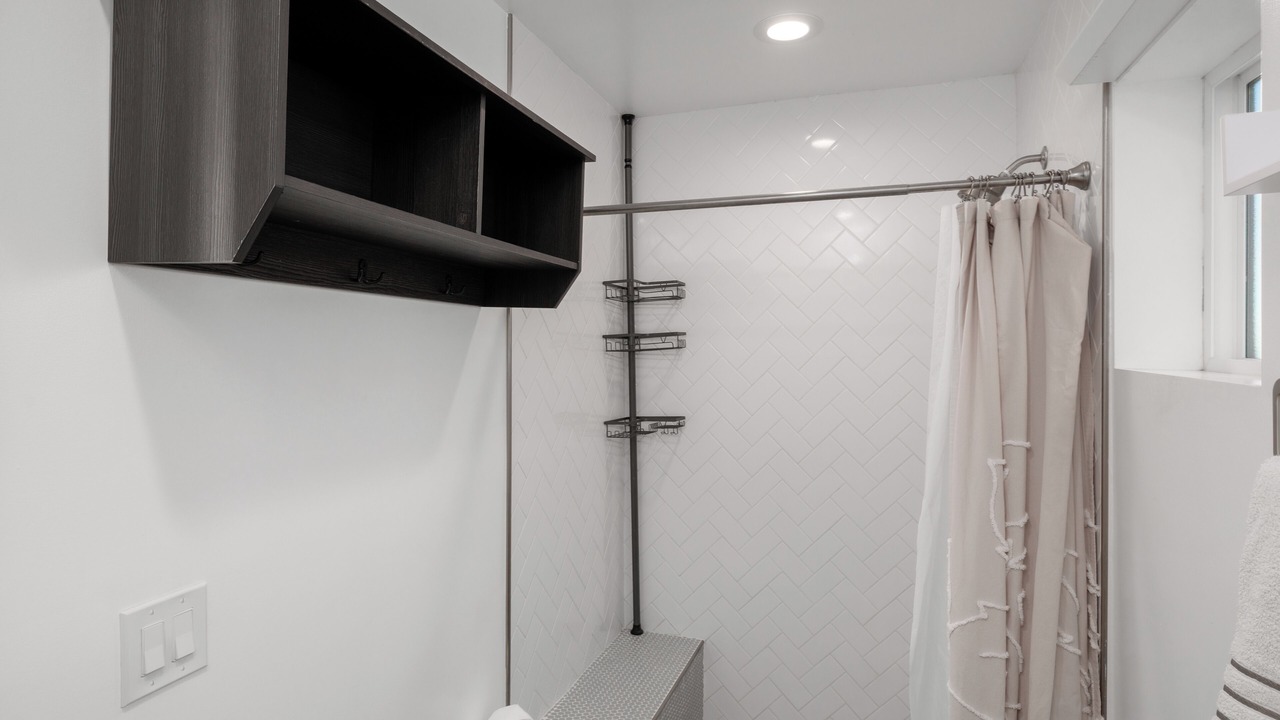 Photo of Bathroom in Los Angeles
