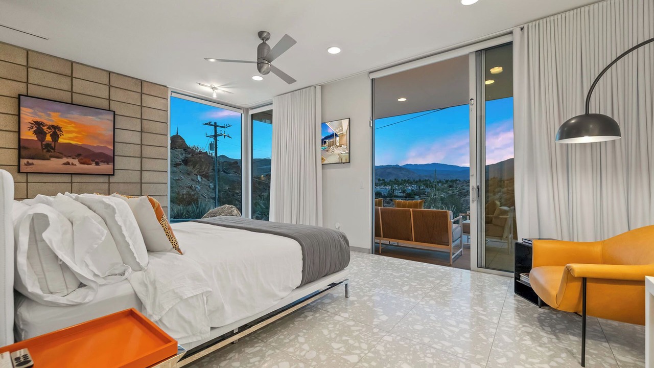 Photo of Bedroom in Cahuilla Hills