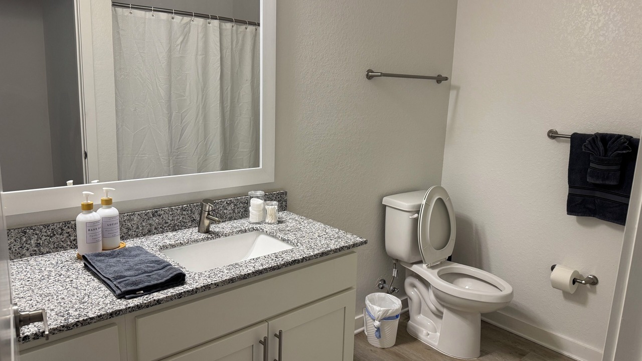 Photo of Bathroom in Golden Glades - The Woods