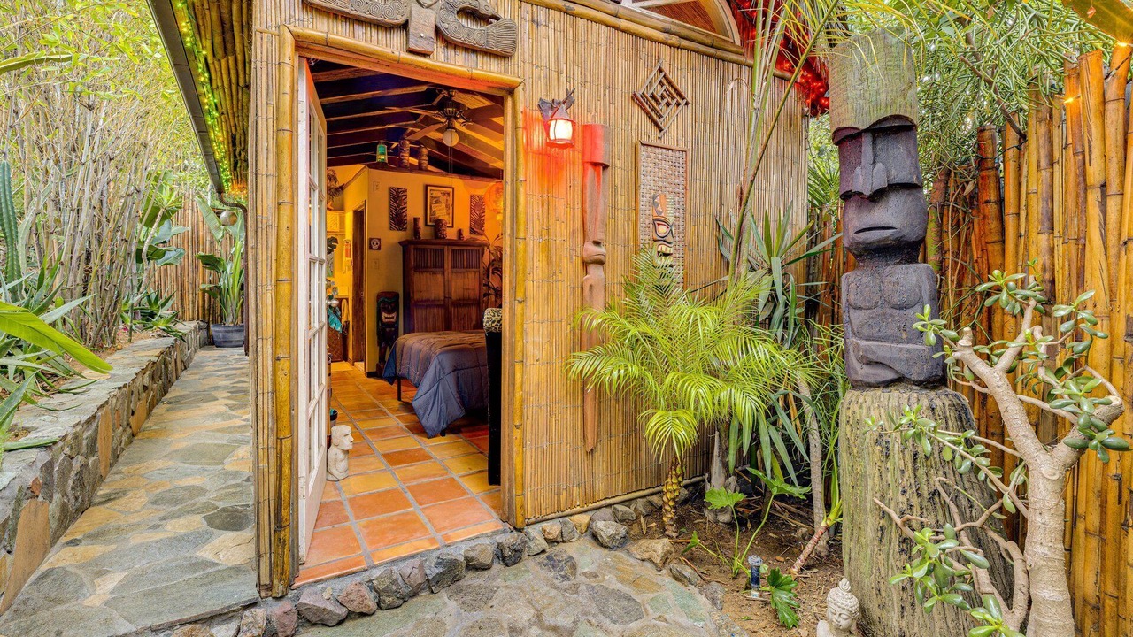 Photo of Outdoor in Silver Lake