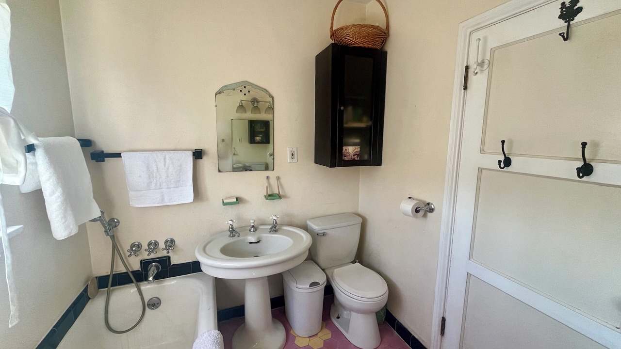 Photo of Bathroom in Silver Lake