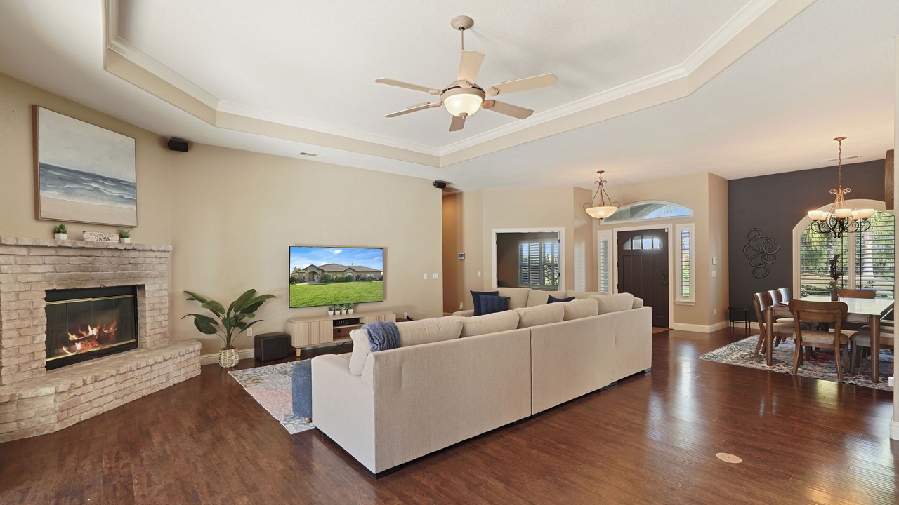 Photo of Livingroom in Victor