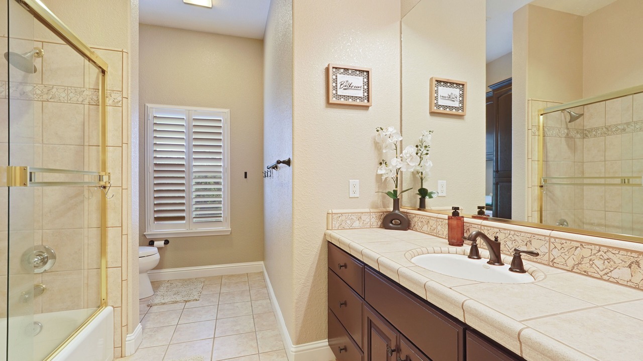 Photo of Bathroom in Victor