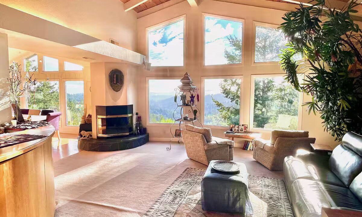 Photo of Livingroom in Los Gatos