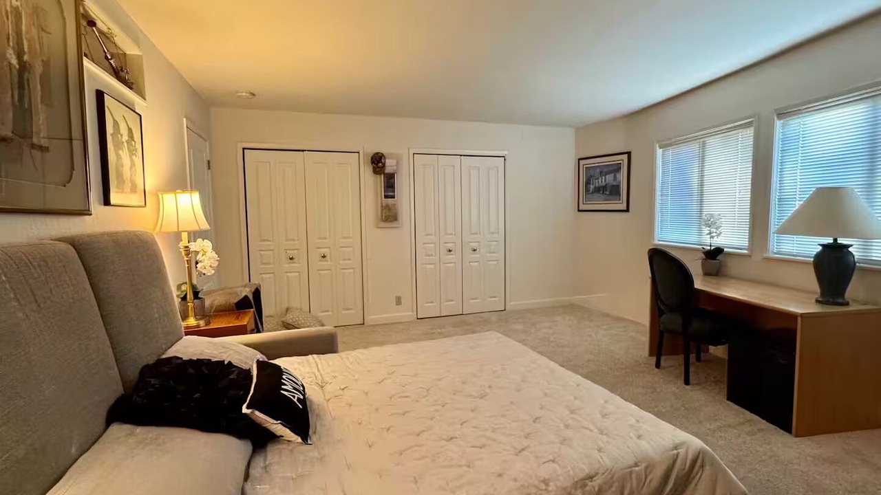 Photo of Bedroom in Los Gatos