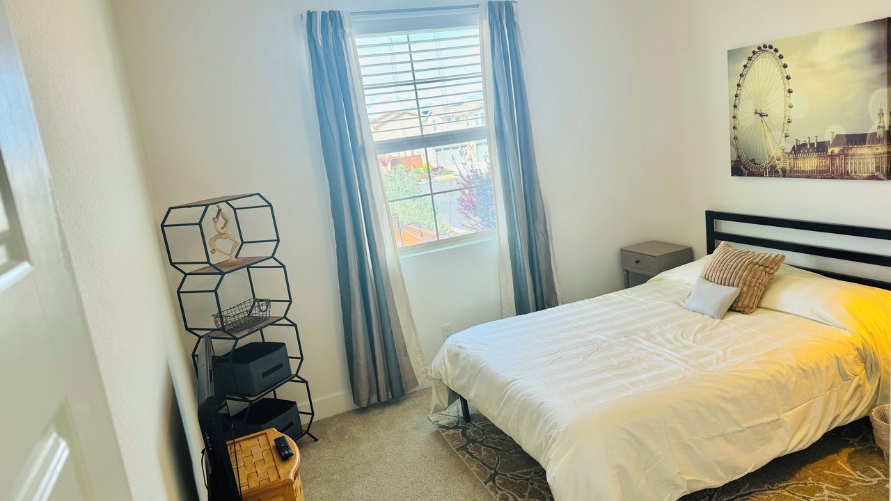 Photo of Bedroom in Woodland