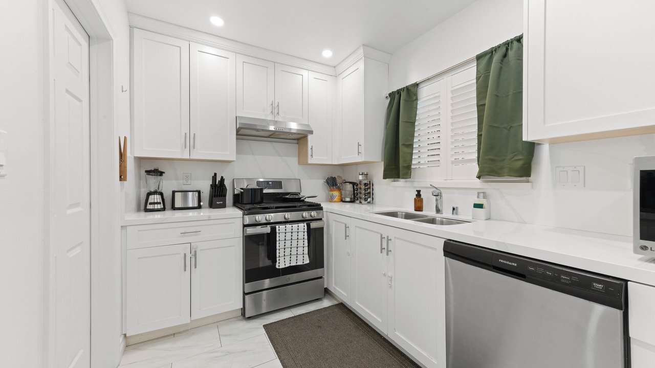 Photo of Kitchen in Northridge