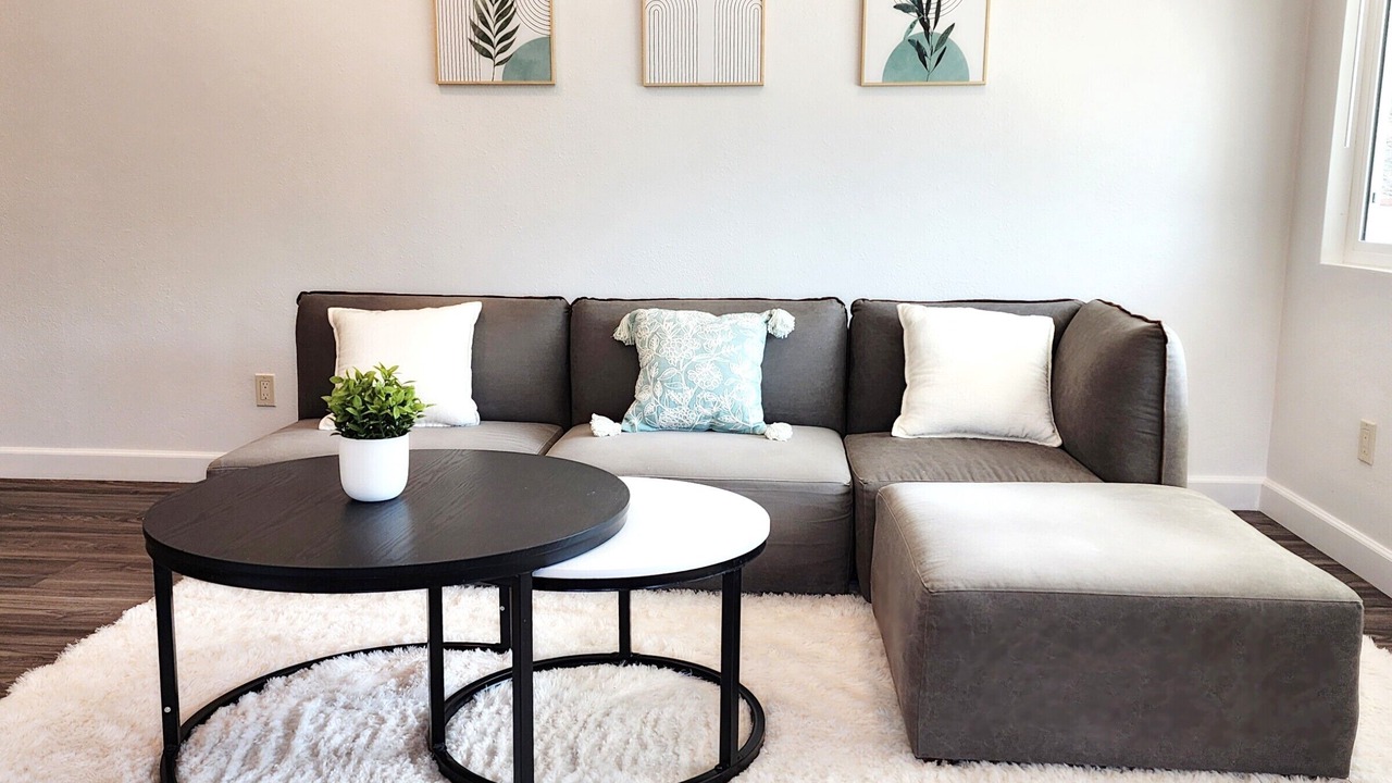 Photo of Livingroom in North Tustin